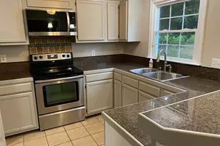 406 Latrobe Dr, Simpsonville, SC 29681 - Photo 5