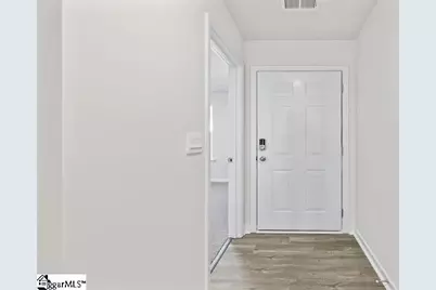 3007 Hunters Brook Drive, Boiling Springs, SC 29316 - Photo 3