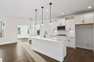 421 Fiery Rd, Greenville, SC 29607 - Photo 7