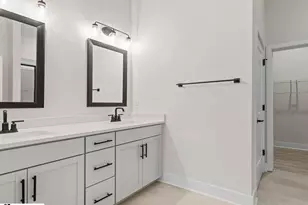 422 Fiery Rd, Greenville, SC 29607 - Photo 25