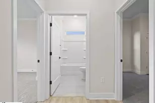 422 Fiery Rd, Greenville, SC 29607 - Photo 5