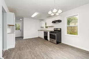 320 Crosby Cir, Greenville, SC 29605 - Photo 9