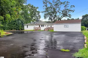 323 W Georgia Rd, Simpsonville, SC 29681 - Photo 27