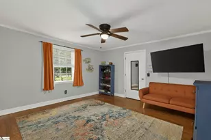 2 Robinson Rd, Taylors, SC 29687 - Photo 9