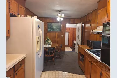 107 Pine Road, Laurens, SC 29360 - Photo 15