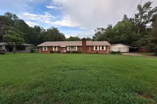 107 Pine Rd, Laurens, SC 29360 - Photo 1