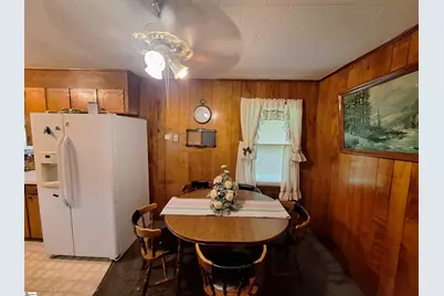 107 Pine Road, Laurens, SC 29360 - Photo 11