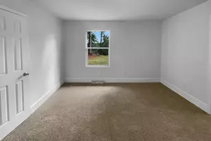 2375 S Pine St, Spartanburg, SC 29302 - Photo 5