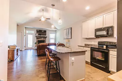 189 Bur Oak Drive, Taylors, SC 29687 - Photo 5