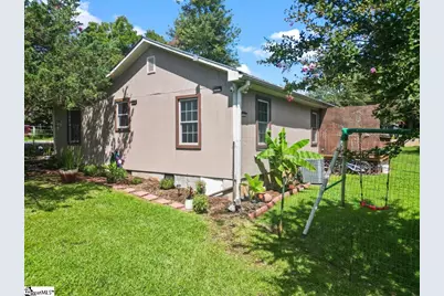 303 Hunter Street, Seneca, SC 29678 - Photo 1