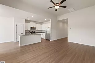 1069 Mossy Oak Dr, Moore, SC 29369 - Photo 5