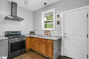 343 Fairview Church Rd, Fountain Inn, SC 29644 - Photo 11