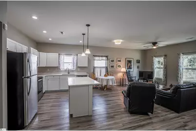 7 Lawrence Street, Inman, SC 29349 - Photo 7