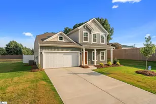 402 Dodger Ave, Chesnee, SC 29323 - Photo 3