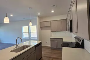 402 Dodger Ave, Chesnee, SC 29323 - Photo 7