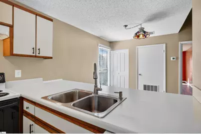 2601 Duncan Chapel Road #Unit G301, Greenville, SC 29617 - Photo 13