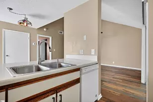 2601 Duncan Chapel Rd, Greenville, SC 29617 - Photo 11