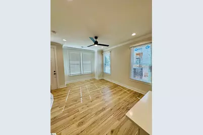 9 Hawthorne Lane #Unit 105, Greenville, SC 29605 - Photo 21