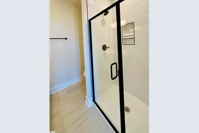 9 Hawthorne Lane #Unit 105, Greenville, SC 29605 - Photo 31