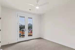 9 Hawthorne Ln, Greenville, SC 29605 - Photo 15