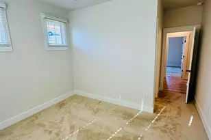 9 Hawthorne Ln, Greenville, SC 29605 - Photo 37