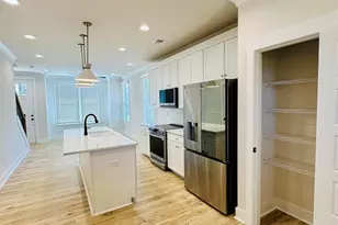 9 Hawthorne Ln, Greenville, SC 29605 - Photo 11