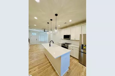 9 Hawthorne Lane #Unit 103, Greenville, SC 29605 - Photo 9