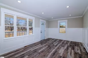49 Tuskegee Ave, Greenville, SC 29607 - Photo 9