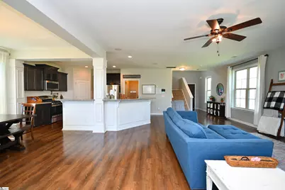 512 Furman Creek Court, Moore, SC 29369 - Photo 9