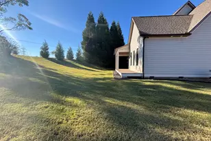 813 Batten Cottage Ct, Boiling Springs, SC 29316 - Photo 3