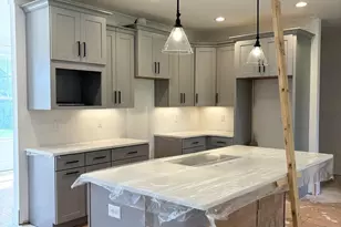 812 Batten Cottage Ct, Boiling Springs, SC 29316 - Photo 5