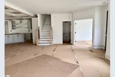 1015 Tudor Cottage Trail, Boiling Springs, SC 29316 - Photo 9