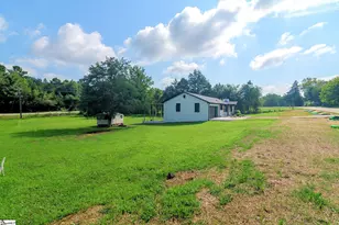 1121 Old Bessie Rd, Piedmont, SC 29673 - Photo 9