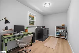 31 Sherman Ln, Greenville, SC 29605 - Photo 15