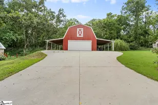 733 Willard Rd, Greenwood, SC 29649 - Photo 23