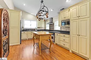 733 Willard Rd, Greenwood, SC 29649 - Photo 5