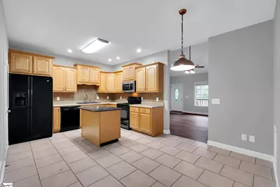 200 Cecil Drive, Liberty, SC 29657 - Photo 11