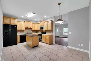 200 Cecil Dr, Liberty, SC 29657 - Photo 11