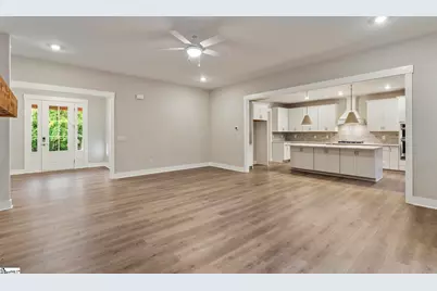 3105 Chatham Drive, Seneca, SC 29678 - Photo 13