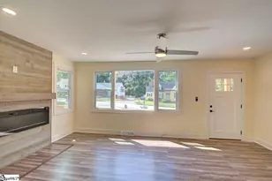 322 Potomac Ave, Greenville, SC 29605 - Photo 7