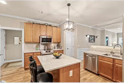 251 Louisville Drive, Greenville, SC 29607 - Photo 7