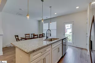 71 Mardale Ln, Greenville, SC 29609 - Photo 11