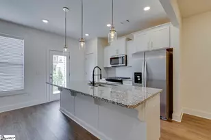 71 Mardale Ln, Greenville, SC 29609 - Photo 13