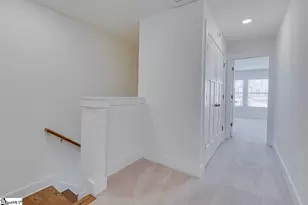 71 Mardale Ln, Greenville, SC 29609 - Photo 19