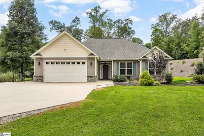 6 Silverbush Lane, Marietta, SC 29661 - Photo 1