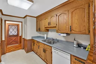 291 Dean Rd, Greer, SC 29651 - Photo 17