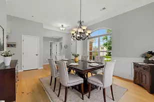 103 Bedfordton Ct, Simpsonville, SC 29681 - Photo 5