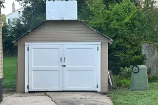 204 Elm St, Clinton, SC 29325 - Photo 29