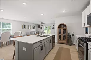 104 Broadtree Cir, Greenville, SC 29605 - Photo 9