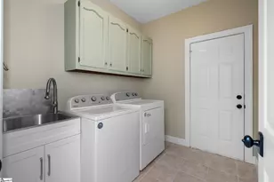 231 Greenview Cir, Greenville, SC 29609 - Photo 29